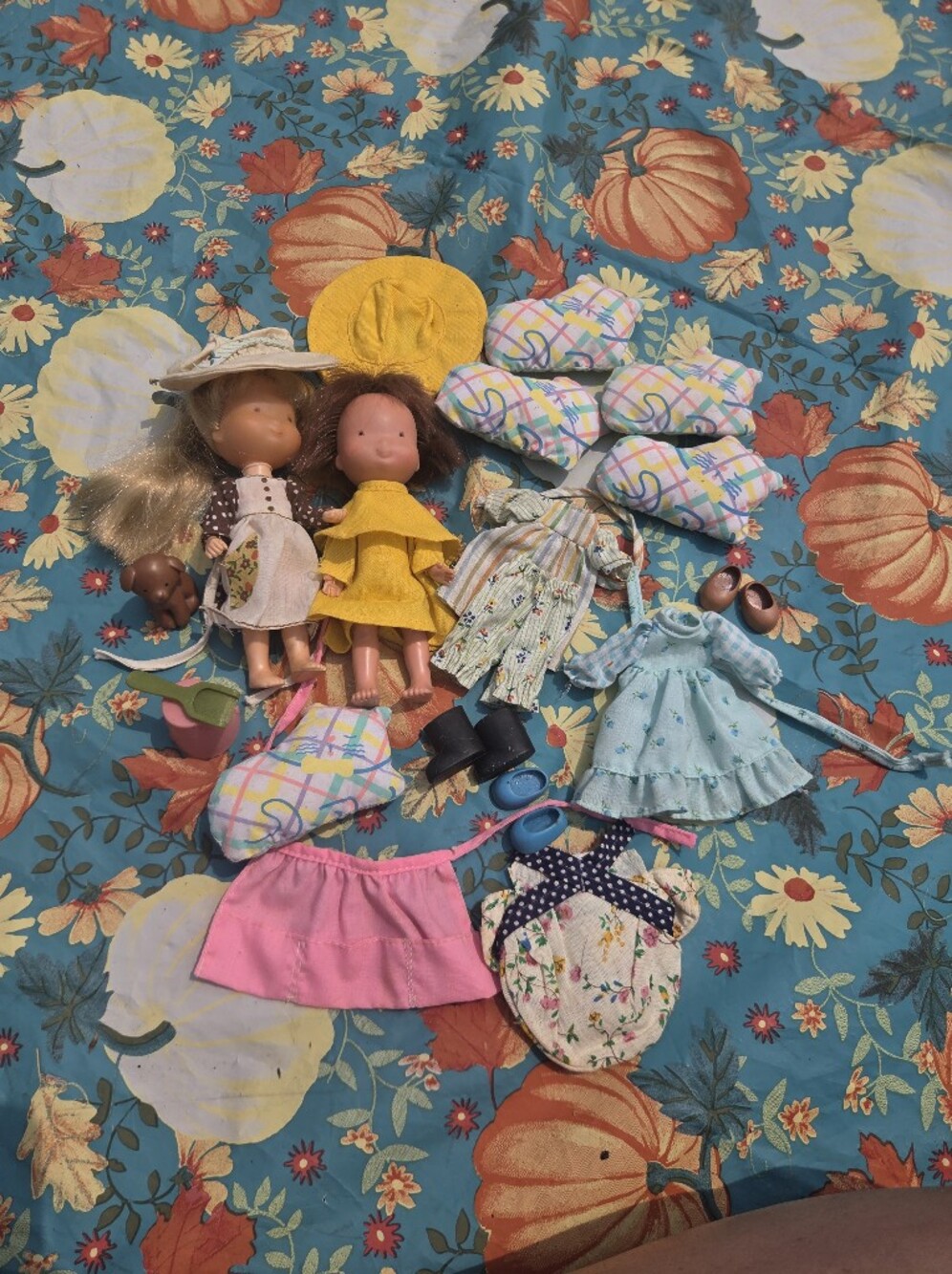 Vintage, Late 70’ Holly Hobbie ” Doll by Knickerbocker  6 INCH  2 Doll